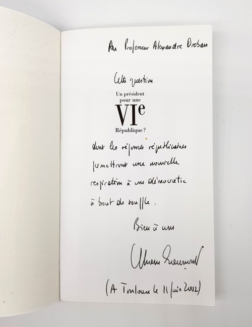 "Un president pour une VIe Republique? (Какой президент и какая конституция для VI республики?)". Stephane Baumont (Стефан Бомон)
