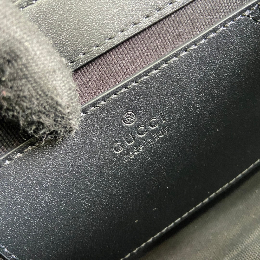Gucci GG Super Mini Shoulder Bag 21 cm