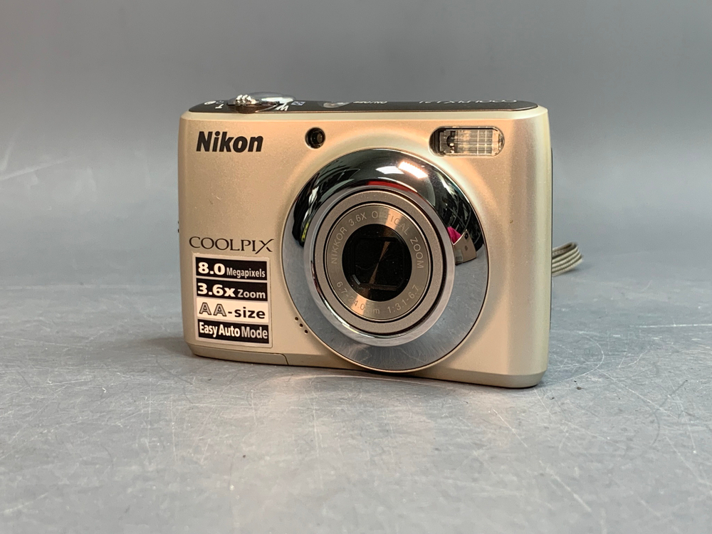 Nikon Coolpix L21