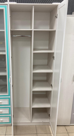 Шкаф Миндаль 06.55 аруша венге/кожа мята