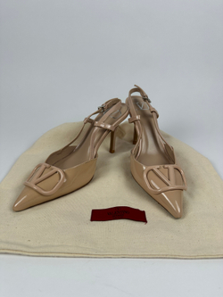 Слингбэки Valentino