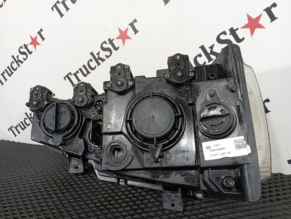 Фара левая 2022г.