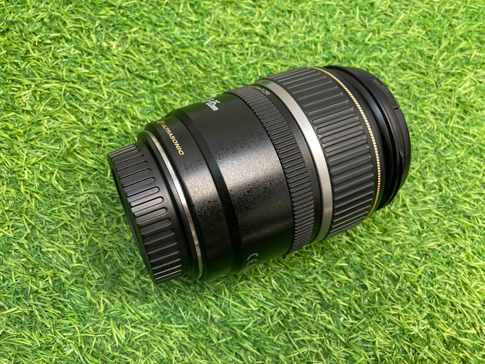 Canon EF-S 17-85mm 4-5.6 IS USM