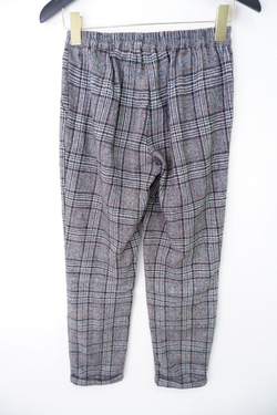 Костюм брючный 44 размер