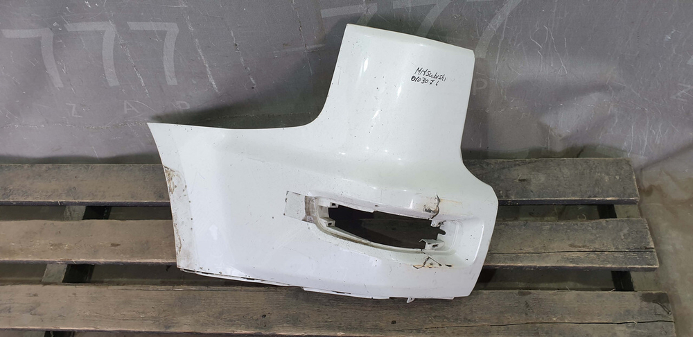 Бампер задний левая часть Outlander 2 (XL) 09-13 Б/У Оригинал 6410B497