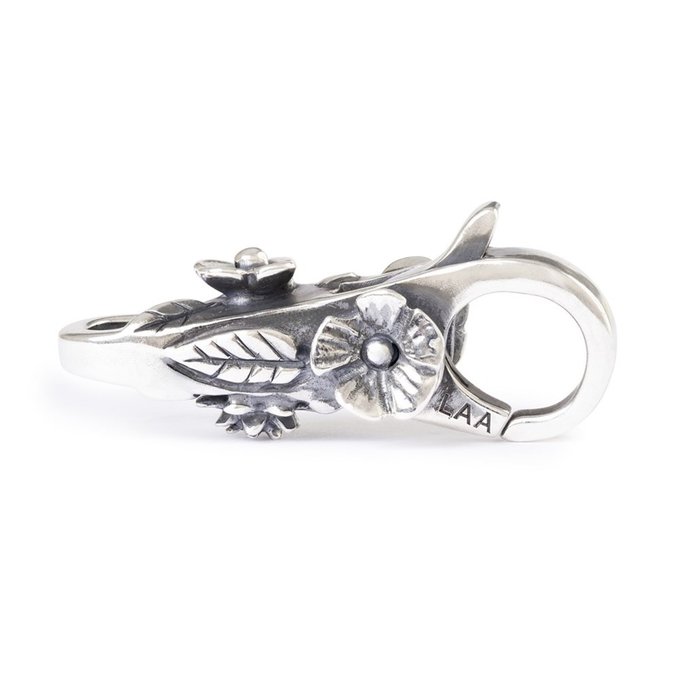 Замок "Дорожка из лепестков"