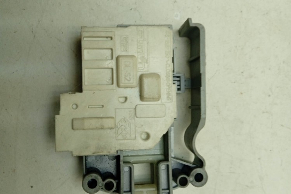 WMSD7105 кт157 Блокировка люка для стиральной машины Hotpoint-Ariston WMSD7105 б/у