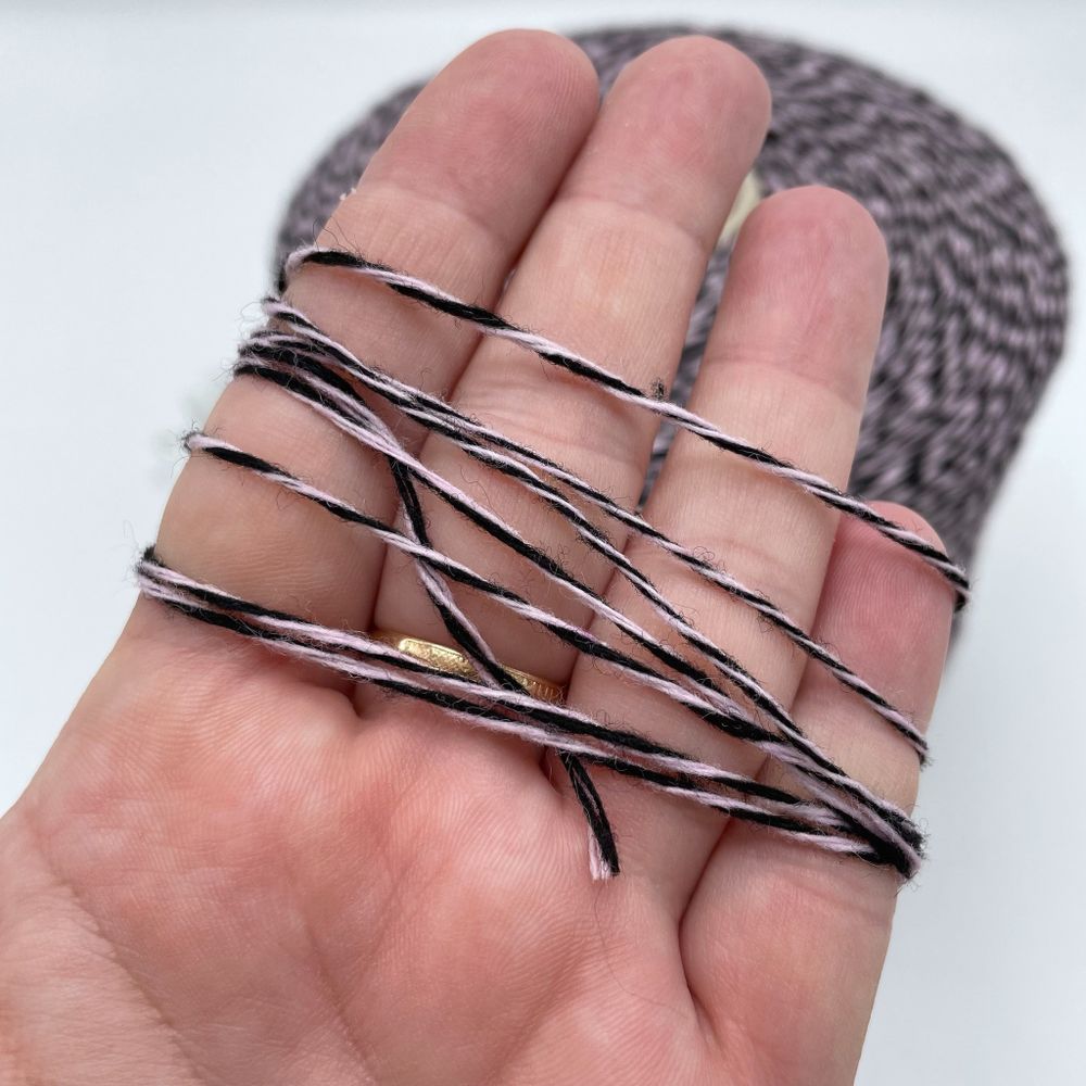 Бобинная пряжа для вязания (300 гр.) Mille Fili S.P.A.  80% меринос 20% полиамид