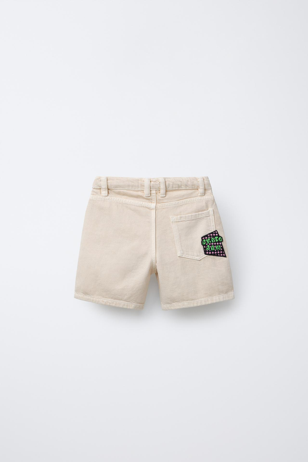ZARA ШОРТЫ-БЕРМУДЫ ИЗ ТВИЛА С НАШИВКАМИ, ЭКРЮ