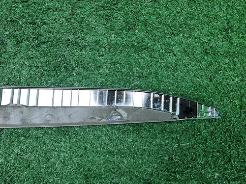 Накладка двери передняя правая Hongqi H5 2 (22-нв)