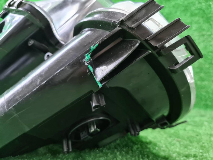 Фара левая Mini Hatch R56 (2010-2013) ксенон