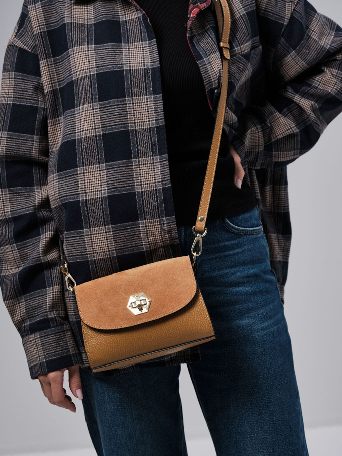 Сумка замшевая на плечо кросс-боди глина