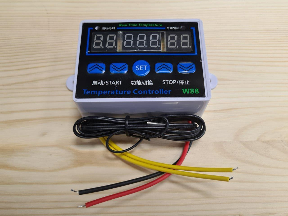 Термостат ET W88/220V