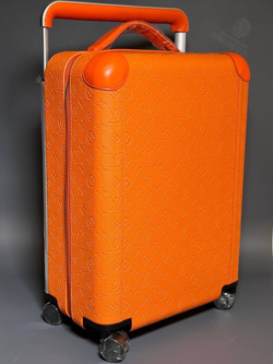 Дорожный чемодан Louis Vuitton Horizon 50