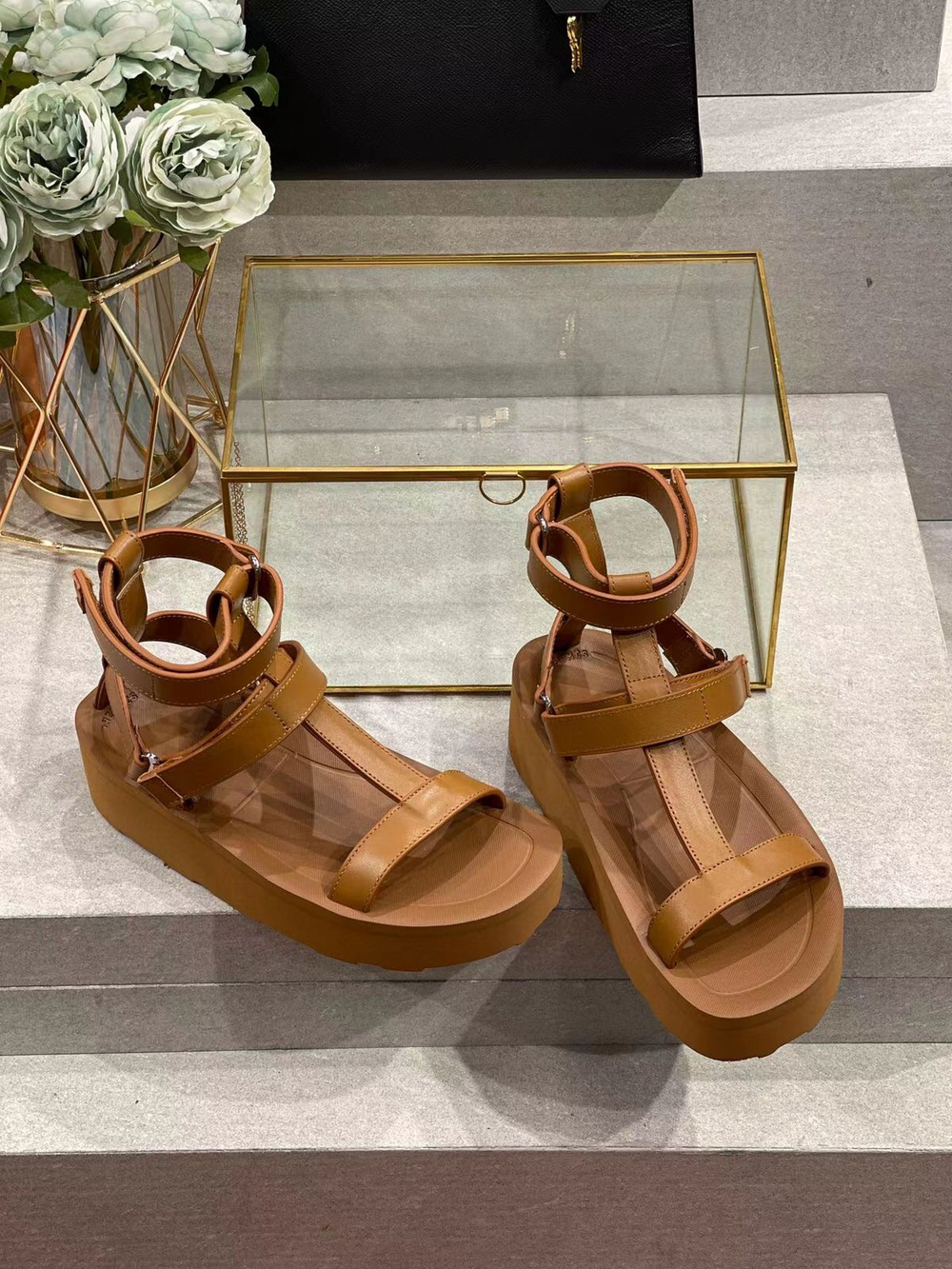 Сандали Hermes