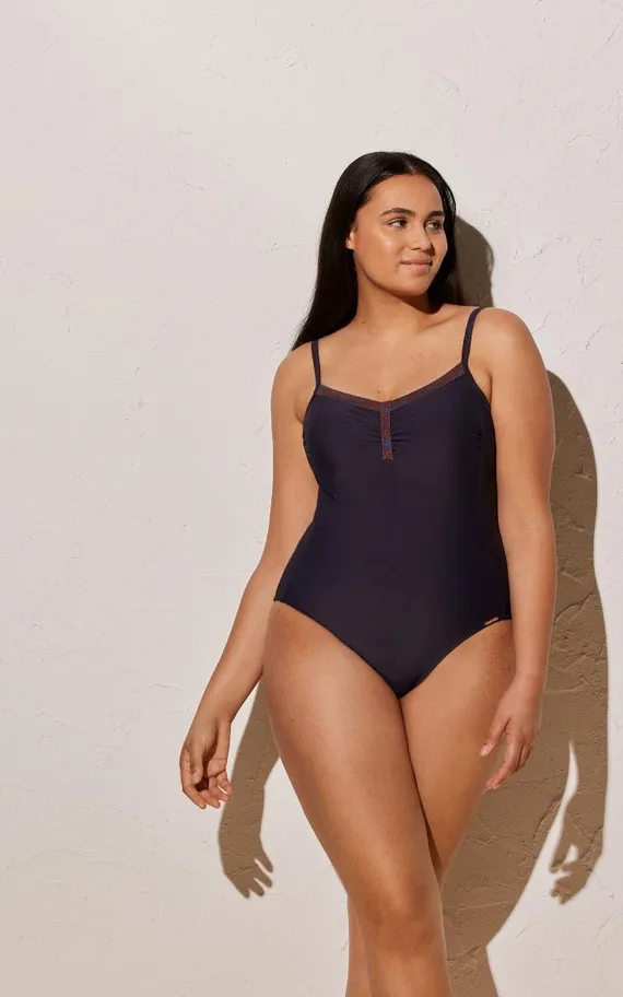 82390 Купальник сплошной