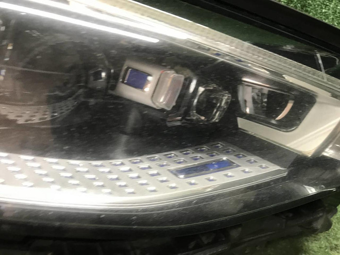 Фара правая Mercedes S W223 (20-нв) Digital Light