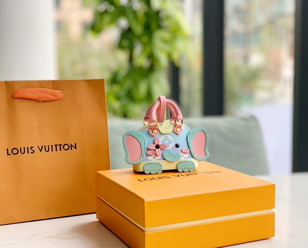 Louis Vuitton Bag Charm And Key Holder