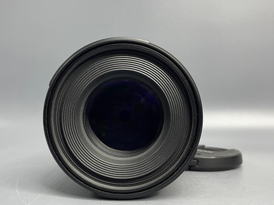 Canon RF 85mm F2 Macro IS STM