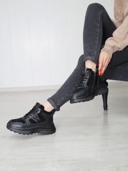 Ботинки женские зимние WOMAN MYTH FС23-002