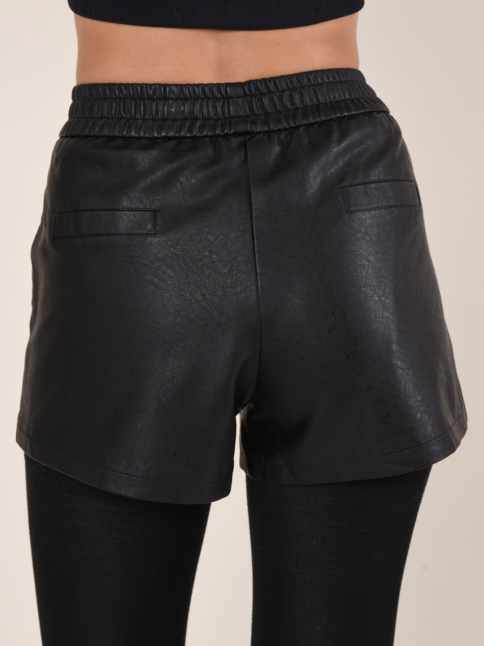 Шорты женские эко кожа