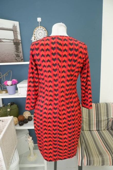 Платье Incity с геометрическим принтом 44 размер