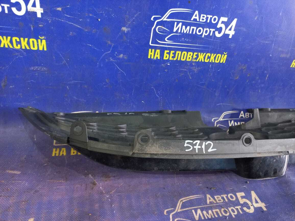 Решетка радиатора Honda ODYSSEY 2003-2006