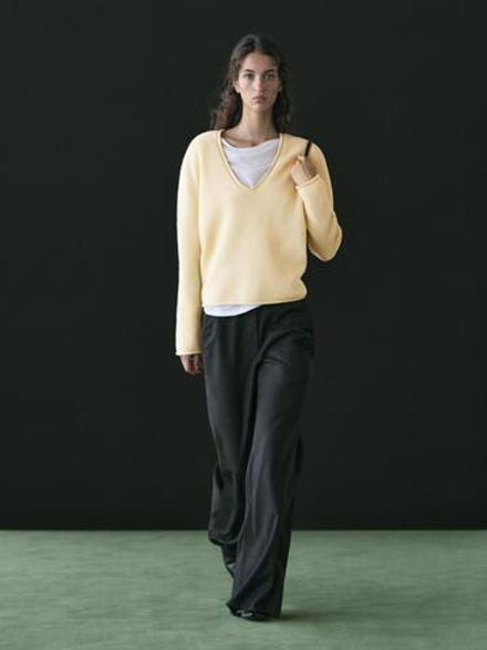 Massimo Dutti Расклешенные брюки в тонкую полоску, угольный