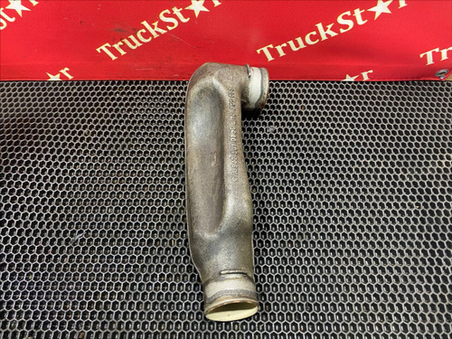 Патрубок системы охлаждения