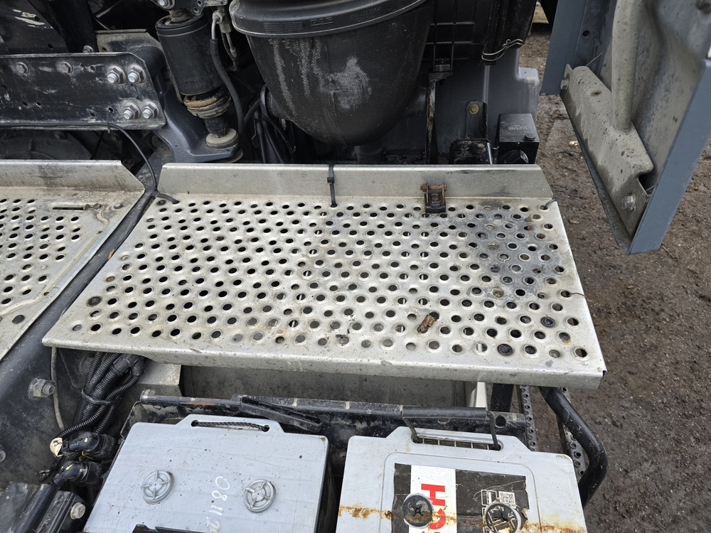 Трап над глушителем 2018г