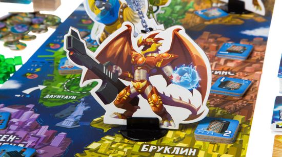 Настольная игра Повелитель Нью-Йорка (King of New-York)