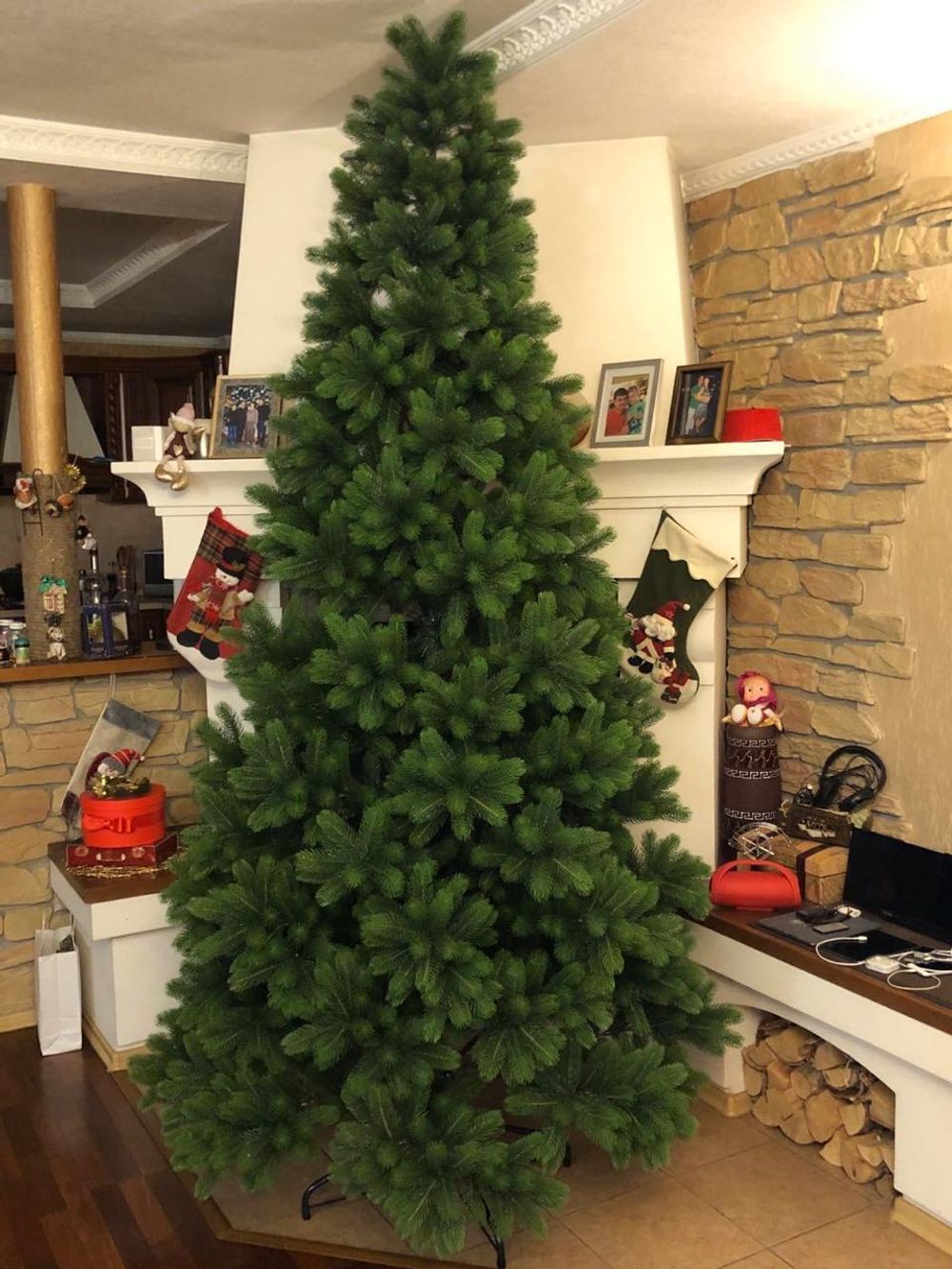 Ель искусственная «Русская Императрица Pro» (Литая хвоя) 270 см / 2,7 м