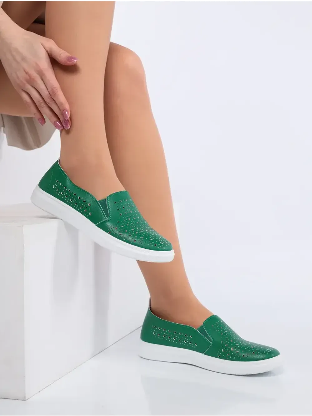 Мокасины летние с перфорацией