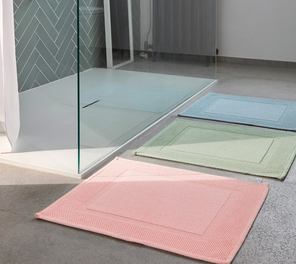 Коврик для ванной COMORES POUDRE 50 х 60 хлопок 1350 гр/м 2 Blanc des Vosges Розовый