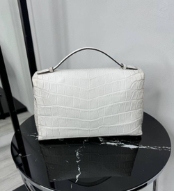 Клатч Loro Piana Extra Pouch L29 из кожи гималайского крокодила