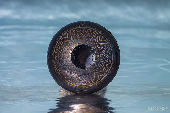 KSY.22.C.e4 Глюкофон 22см, гравировка «Ом в солнце», полукруглые лепестки, Kosmosky