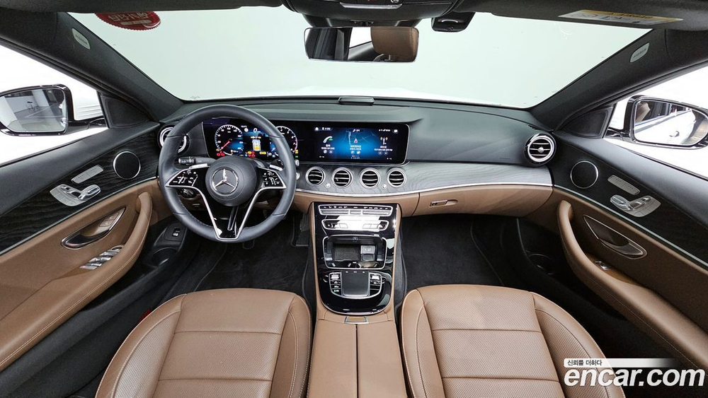 Mercedes-Benz E-Class W213 E250 Avangarde (10.2022)