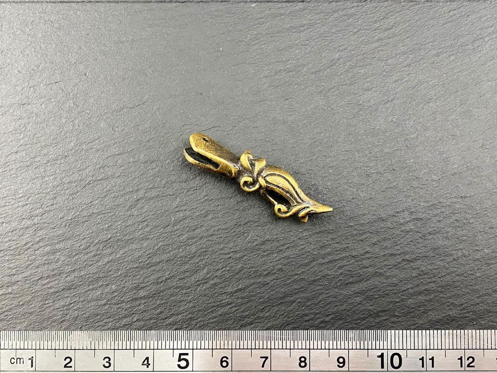 Хвостовик. Готланд 9-11 в.