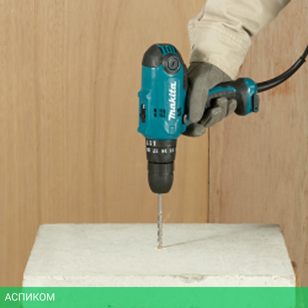 Дрель-шуруповерт Makita HP 0300