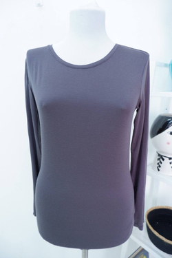 Джемпер Uniqlo базовый 46 размер