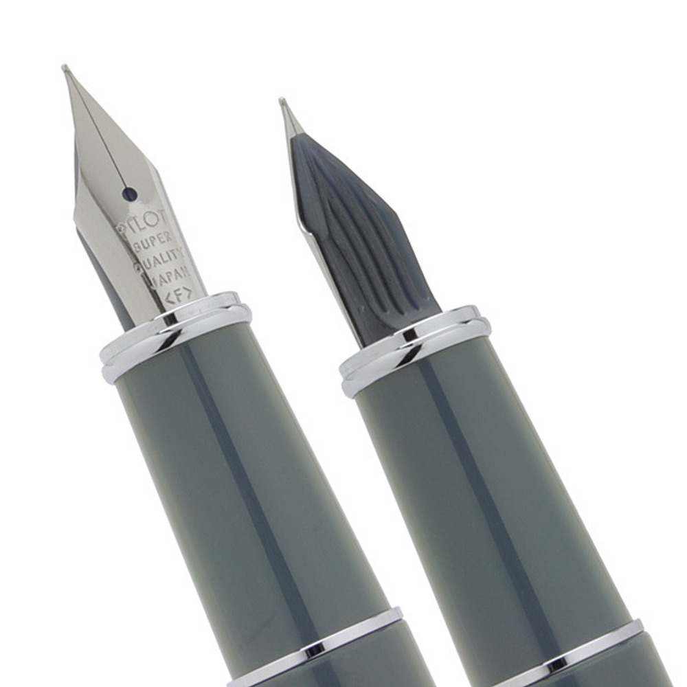 Перьевая ручка Pilot Prera (перо Fine 0,3 мм, цвет Slate Gray - Сланцево-серая)