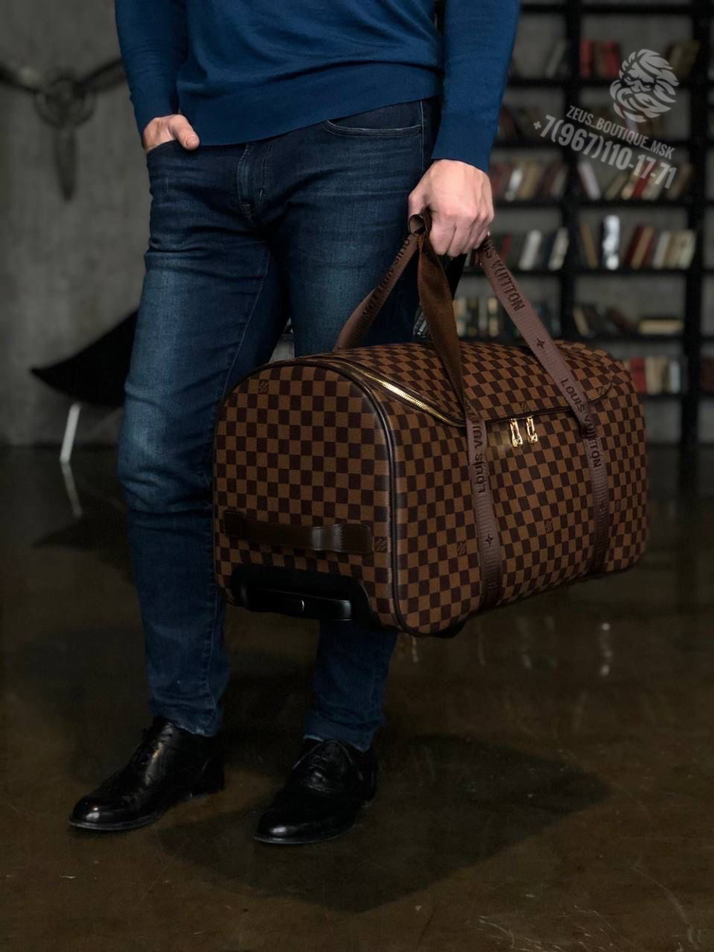 Дорожная сумка на колесах Louis Vuitton