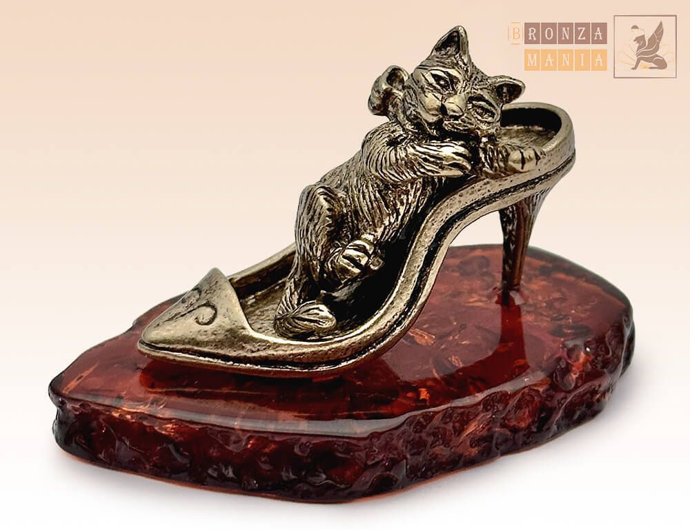 фигурка Кот в туфельке
