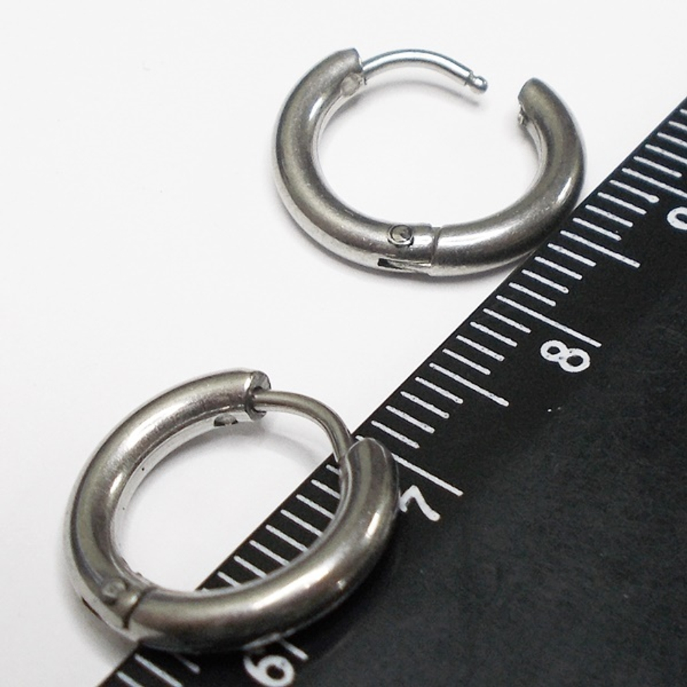 Серьги-кольца стальные, диаметр 10 мм, толщина 2.5 мм, для пирсинга ушей. Медицинская сталь. Цена за пару!