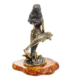 Народные промыслы AM-1390 Фигурка «Русалка с дельфином» (латунь, янтарь)