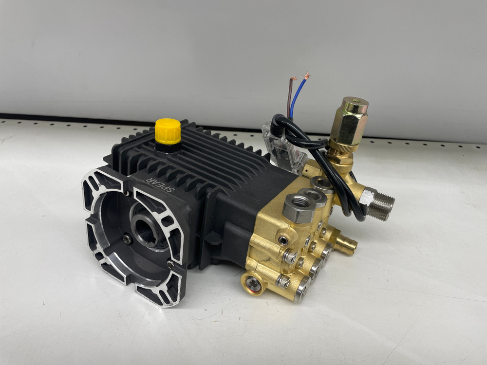 2200 / Насос (помпа) плунжерный высокого давления, подходит для 2200, модель Серия Трактор, SRV (1 шт)