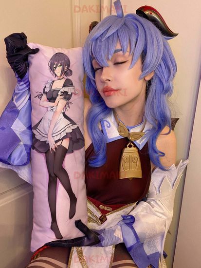 Мини дакимакура Резе из Человек-бензопила арт. M0928, 60х20 см