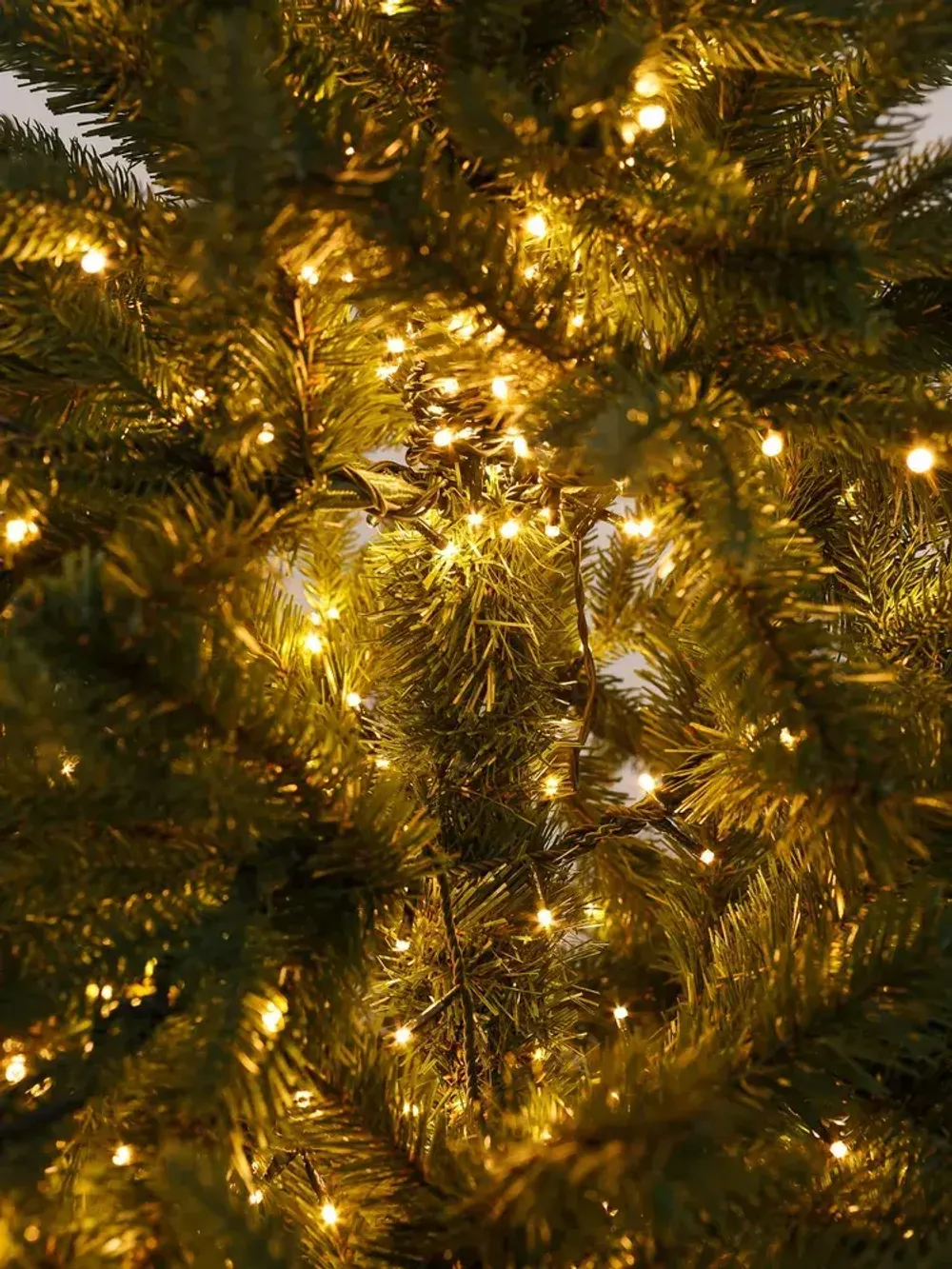 Елка с гирляндой «Валерио» (Литая+пвх) от 1.2 до 2.4 м