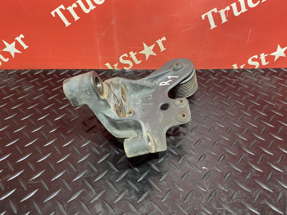 Кронштейн ролика