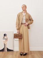 БАЗОВЫЙ РЕМЕНЬ С ТРЕУГОЛЬНОЙ ПРЯЖКОЙ ЗАМША КАПУЧИНО